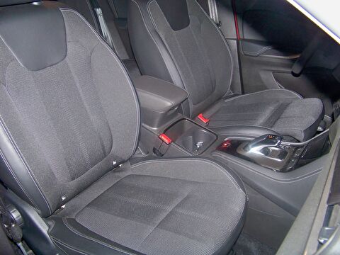 2023 Dizel Otomatik Opel Grandland Kırmızı Yüzbaşıoğlu Otomotiv Mam. San ve Tic A.Ş.