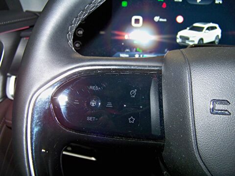 2024 Benzin Otomatik Chery Tiggo 8 Promax Siyah Yüzbaşıoğlu Otomotiv Mam. San ve Tic A.Ş.