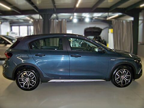 2025 Dizel Otomatik Fiat Egea Mavi Yüzbaşıoğlu Otomotiv Mam. San ve Tic A.Ş.