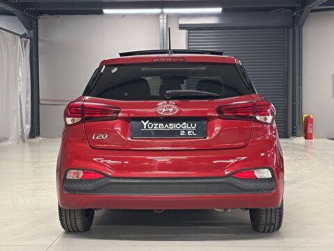 2020 Benzin Otomatik Hyundai i20 Kırmızı Yüzbaşıoğlu Otomotiv Mam. San ve Tic A.Ş.