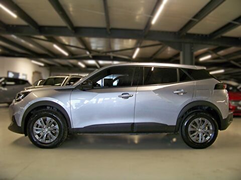 2022 Benzin Otomatik Peugeot 2008 Gri Yüzbaşıoğlu Otomotiv Mam. San ve Tic A.Ş.