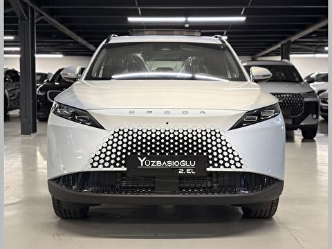 2026 Benzin Otomatik Omoda 7 Gümüş Gri Yüzbaşıoğlu Otomotiv Mam. San ve Tic A.Ş.