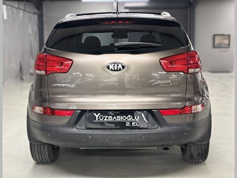 2015 Benzin Manuel Kia Sportage Kahverengi Yüzbaşıoğlu Otomotiv Mam. San ve Tic A.Ş.