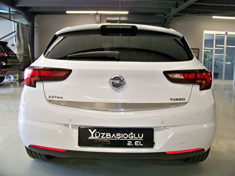 2018 Benzin Otomatik Opel Astra Beyaz Yüzbaşıoğlu Otomotiv Mam. San ve Tic A.Ş.