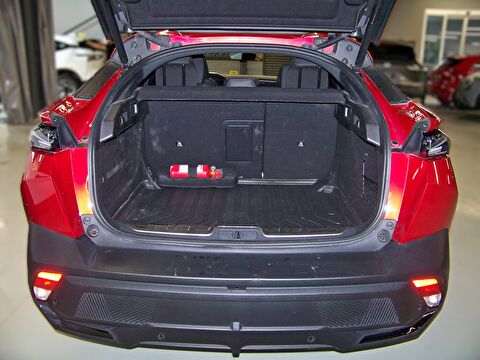 2023 Benzin Otomatik Peugeot 408 Kırmızı Yüzbaşıoğlu Otomotiv Mam. San ve Tic A.Ş.