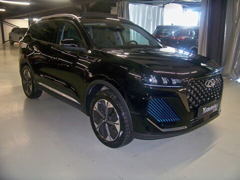 2024 Benzin Otomatik Chery Tiggo 7 Promax Siyah Yüzbaşıoğlu Otomotiv Mam. San ve Tic A.Ş.