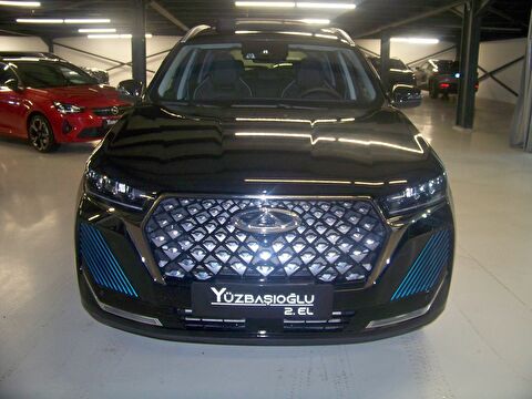 2024 Benzin Otomatik Chery Tiggo 7 Promax Siyah Yüzbaşıoğlu Otomotiv Mam. San ve Tic A.Ş.