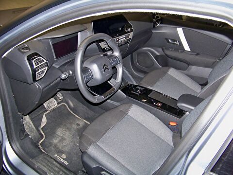 2022 Benzin Otomatik Citroen C4 Gri Yüzbaşıoğlu Otomotiv Mam. San ve Tic A.Ş.