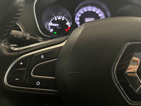 2018 Dizel Otomatik Renault Megane Beyaz Ermat Motorlu Araçlar ve Tarım Ürünleri Sanayi Ticaret A.Ş.