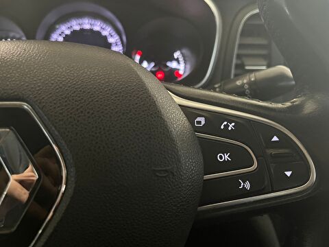 2018 Dizel Otomatik Renault Megane Beyaz Ermat Motorlu Araçlar ve Tarım Ürünleri Sanayi Ticaret A.Ş.