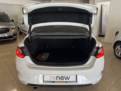 2018 Dizel Otomatik Renault Megane Beyaz Ermat Motorlu Araçlar ve Tarım Ürünleri Sanayi Ticaret A.Ş.