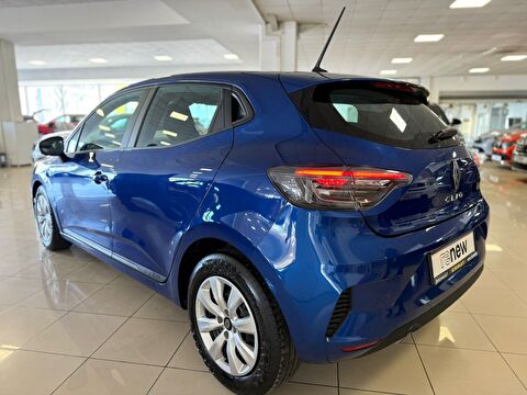 2024 Benzin Manuel Renault Clio Mavi Ermat Motorlu Araçlar ve Tarım Ürünleri Sanayi Ticaret A.Ş.