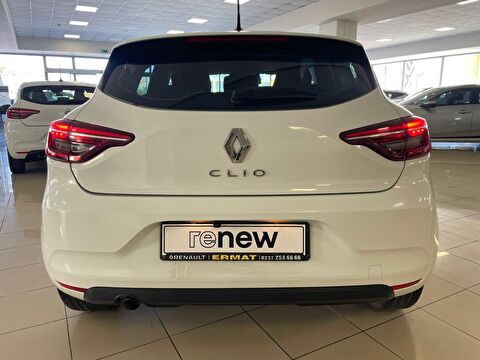 2022 Benzin Otomatik Renault Clio Beyaz Ermat Motorlu Araçlar ve Tarım Ürünleri Sanayi Ticaret A.Ş.