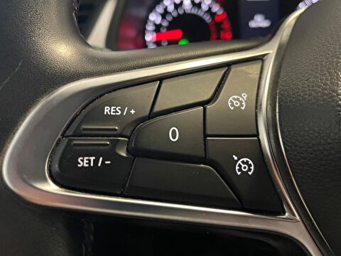 renault, captur, crossover 1.3 tce touch edc, otomatik, benzin 2.el otomobil | renew 17