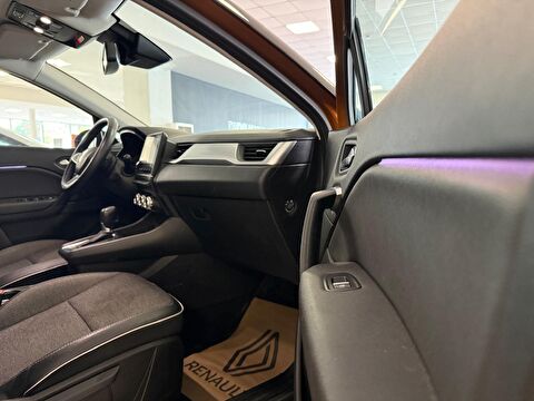2022 MHEV Otomatik Renault Captur Turuncu Ermat Motorlu Araçlar ve Tarım Ürünleri Sanayi Ticaret A.Ş.