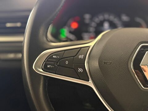 2022 MHEV Otomatik Renault Captur Turuncu Ermat Motorlu Araçlar ve Tarım Ürünleri Sanayi Ticaret A.Ş.