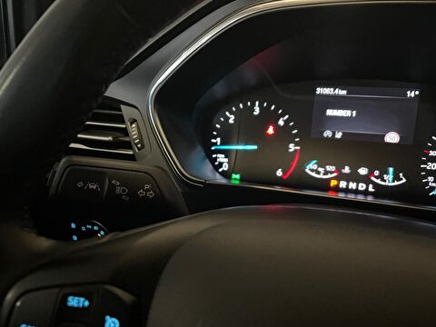 2024 Dizel Otomatik Ford Focus Gri Ermat Motorlu Araçlar ve Tarım Ürünleri Sanayi Ticaret A.Ş.