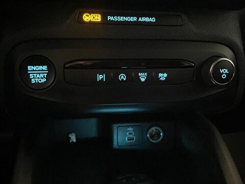 2024 Dizel Otomatik Ford Focus Gri Ermat Motorlu Araçlar ve Tarım Ürünleri Sanayi Ticaret A.Ş.