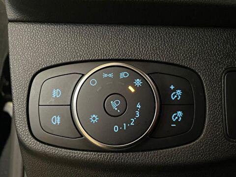 2024 Dizel Otomatik Ford Focus Gri Ermat Motorlu Araçlar ve Tarım Ürünleri Sanayi Ticaret A.Ş.