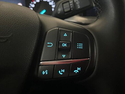 2024 Dizel Otomatik Ford Focus Gri Ermat Motorlu Araçlar ve Tarım Ürünleri Sanayi Ticaret A.Ş.