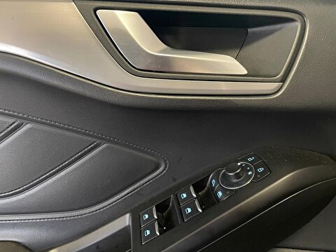 2024 Dizel Otomatik Ford Focus Gri Ermat Motorlu Araçlar ve Tarım Ürünleri Sanayi Ticaret A.Ş.