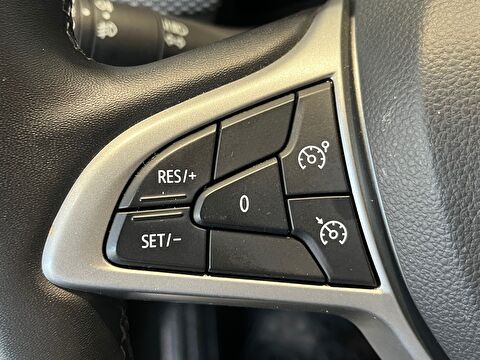 2024 Benzin Otomatik Dacia Sandero Sarı Ermat Motorlu Araçlar ve Tarım Ürünleri Sanayi Ticaret A.Ş.