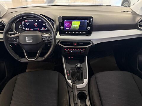 seat, arona, 1.0 ecotsı style, manuel, benzin 2.el otomobil | renew 8