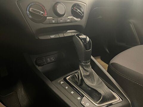 hyundai, i20, 1.4 mpı jump otomatik, otomatik, benzin 2.el otomobil | renew 15