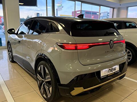 renault, megane e-tech, crossover ev60 ıconic otomatik, otomatik, elektrik 2.el otomobil | renew 5