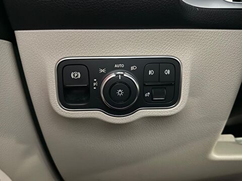 2021 Benzin Otomatik Mercedes-Benz GLB Gri Ermat Motorlu Araçlar ve Tarım Ürünleri Sanayi Ticaret A.Ş.