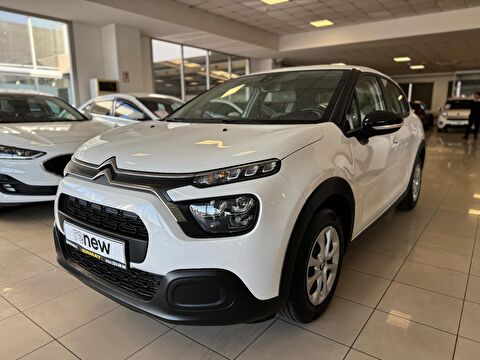 Hatchback 1.2 PureTech Feel, 2. el otomobil | renew