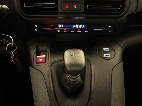 peugeot, rifter, 1.5 bluehdı allure, manuel, dizel 2.el otomobil | renew 19
