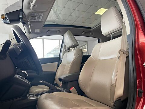 2017 Dizel Otomatik Honda CR-V Kırmızı Ermat Motorlu Araçlar ve Tarım Ürünleri Sanayi Ticaret A.Ş.