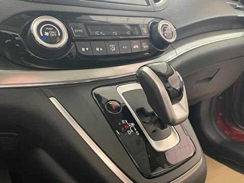 2017 Dizel Otomatik Honda CR-V Kırmızı Ermat Motorlu Araçlar ve Tarım Ürünleri Sanayi Ticaret A.Ş.
