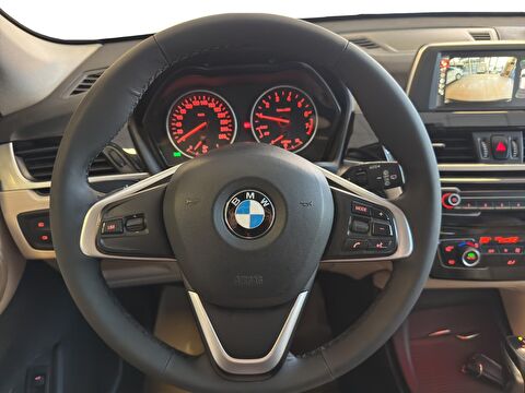 2017 Benzin Otomatik BMW X1 Siyah Ermat Motorlu Araçlar ve Tarım Ürünleri Sanayi Ticaret A.Ş.