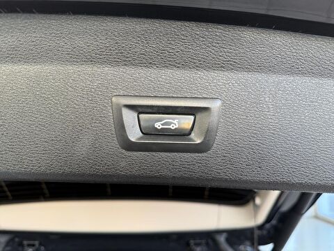 2017 Benzin Otomatik BMW X1 Siyah Ermat Motorlu Araçlar ve Tarım Ürünleri Sanayi Ticaret A.Ş.