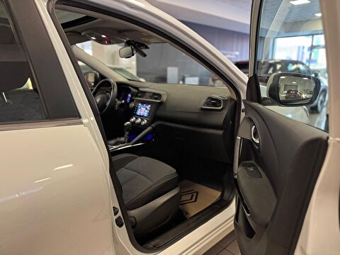 renault, kadjar, suv 1.3 tce touch roof edc, otomatik, benzin 2.el otomobil | renew 9