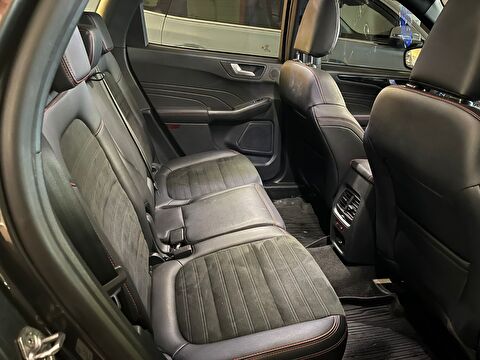 2021 Dizel Otomatik Ford Kuga Gri Ermat Motorlu Araçlar ve Tarım Ürünleri Sanayi Ticaret A.Ş.