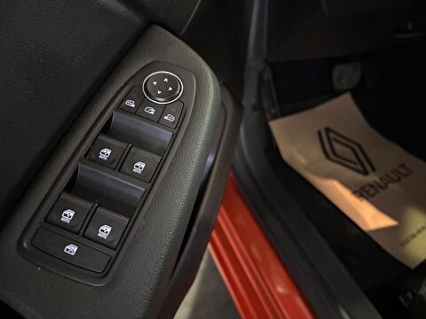 renault, clio, hatchback 1.0 tce evolution x-tronic, otomatik, benzin 2.el otomobil | renew 11