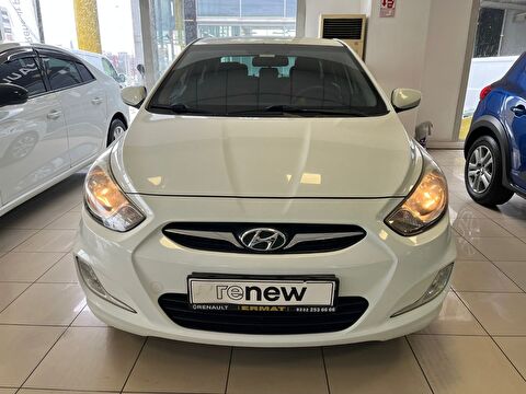2013 Dizel Manuel Hyundai Accent Blue Beyaz Ermat Motorlu Araçlar ve Tarım Ürünleri Sanayi Ticaret A.Ş.