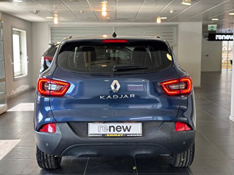 2015 Benzin Manuel Renault Kadjar Mavi Ermat Motorlu Araçlar ve Tarım Ürünleri Sanayi Ticaret A.Ş.