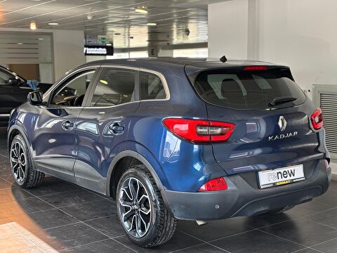 2015 Benzin Manuel Renault Kadjar Mavi Ermat Motorlu Araçlar ve Tarım Ürünleri Sanayi Ticaret A.Ş.