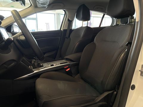 renault, megane, sedan 1.3 tce touch, manuel, benzin 2.el otomobil | renew 14