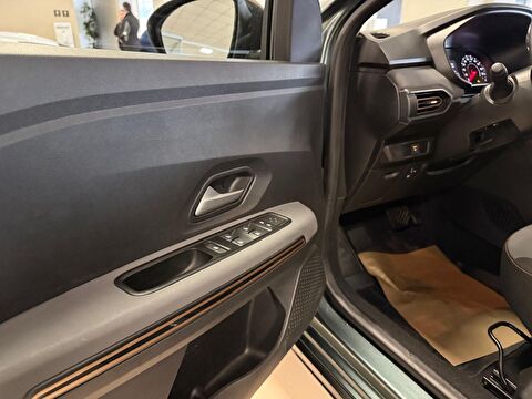 dacia, sandero stepway, 1.0 tce extreme cvt, otomatik, benzin 2.el otomobil | renew 17