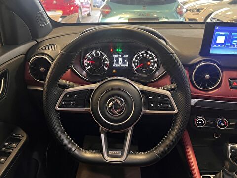 2024 Benzin Otomatik DFSK Fengon 500 Siyah Ermat Motorlu Araçlar ve Tarım Ürünleri Sanayi Ticaret A.Ş.