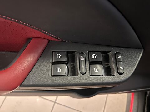 2024 Benzin Otomatik DFSK Fengon 500 Siyah Ermat Motorlu Araçlar ve Tarım Ürünleri Sanayi Ticaret A.Ş.