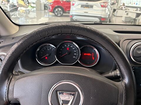 2014 Dizel Manuel Dacia Logan Beyaz Ermat Motorlu Araçlar ve Tarım Ürünleri Sanayi Ticaret A.Ş.