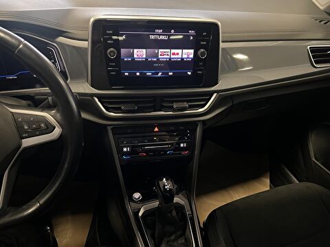 2022 Benzin Otomatik Volkswagen T-Roc Mavi Ermat Motorlu Araçlar ve Tarım Ürünleri Sanayi Ticaret A.Ş.