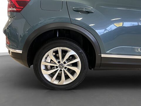 2022 Benzin Otomatik Volkswagen T-Roc Mavi Ermat Motorlu Araçlar ve Tarım Ürünleri Sanayi Ticaret A.Ş.
