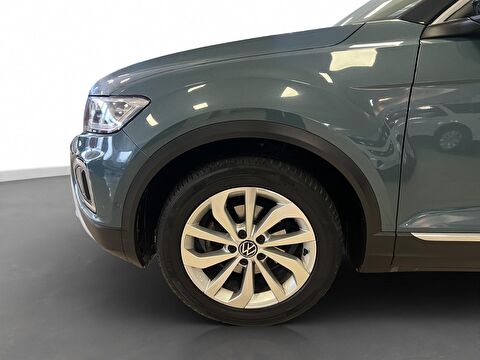 2022 Benzin Otomatik Volkswagen T-Roc Mavi Ermat Motorlu Araçlar ve Tarım Ürünleri Sanayi Ticaret A.Ş.